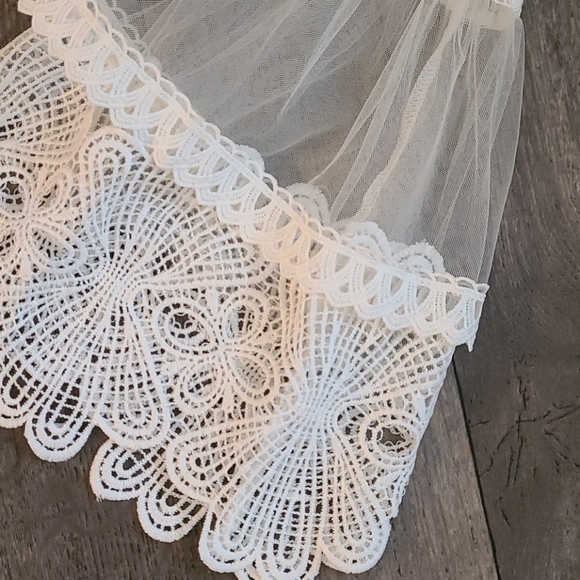 NWT BO HO WHITE LACE TOP MEDIUM - Picture 12 of 16